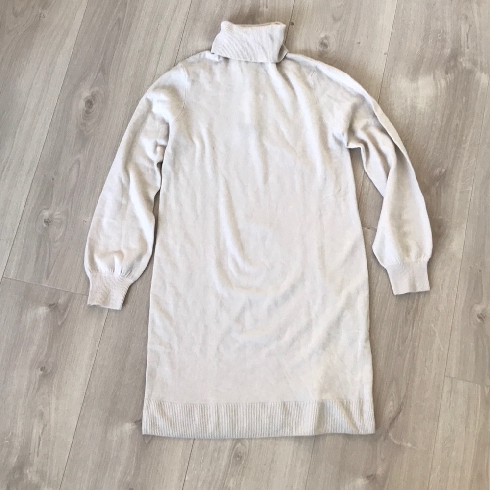 100% Cashmere turtleneck sweater dress cream